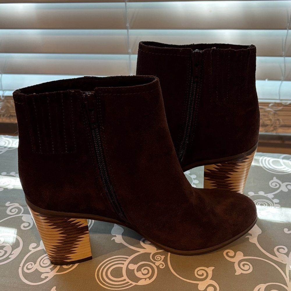 Seychelles‎ Brown Suede Ankle Boots Booties size 6-1/2 - Picture 5 of 10